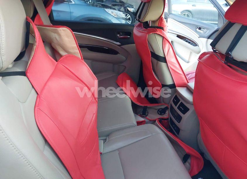 Photo 8 of 2018 Acura Mdx (VIN 5J8YD4H32JL018885)