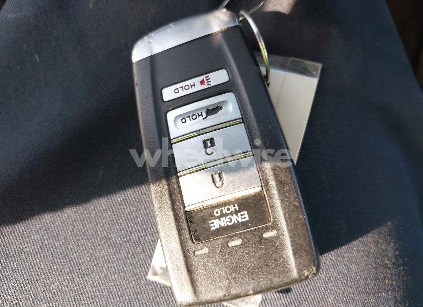 Photo 11 of 2019 Acura Mdx STANDARD (VIN 5J8YD4H33KL005886)