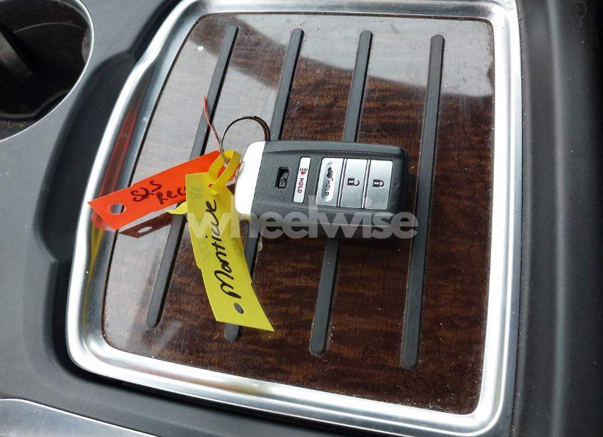 Photo 11 of 2018 Acura Mdx (VIN 5J8YD4H34JL015325)