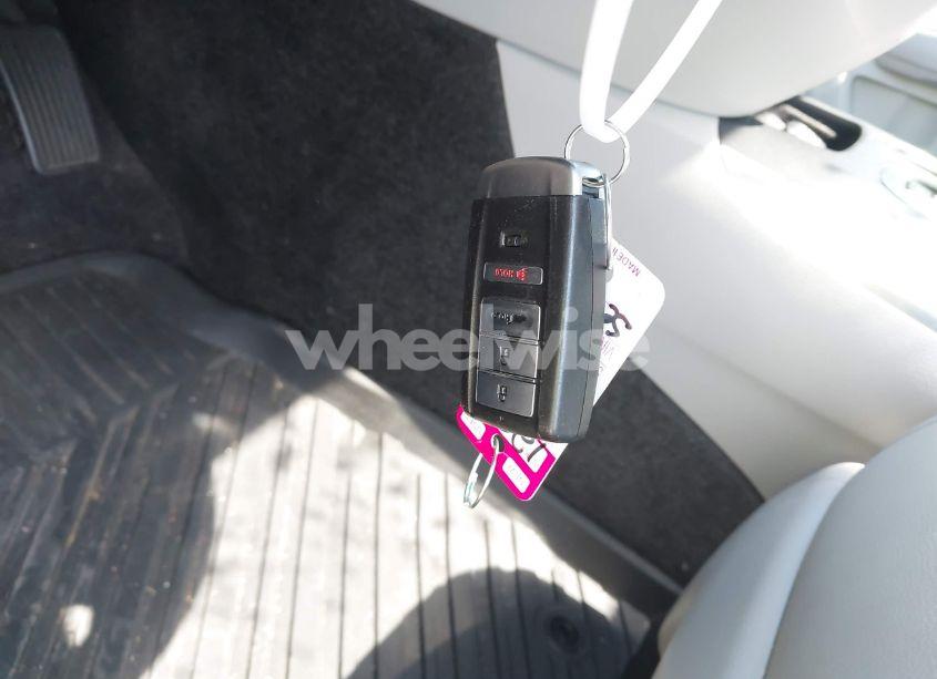 Photo 11 of 2018 Acura Mdx (VIN 5J8YD4H36JL013124)