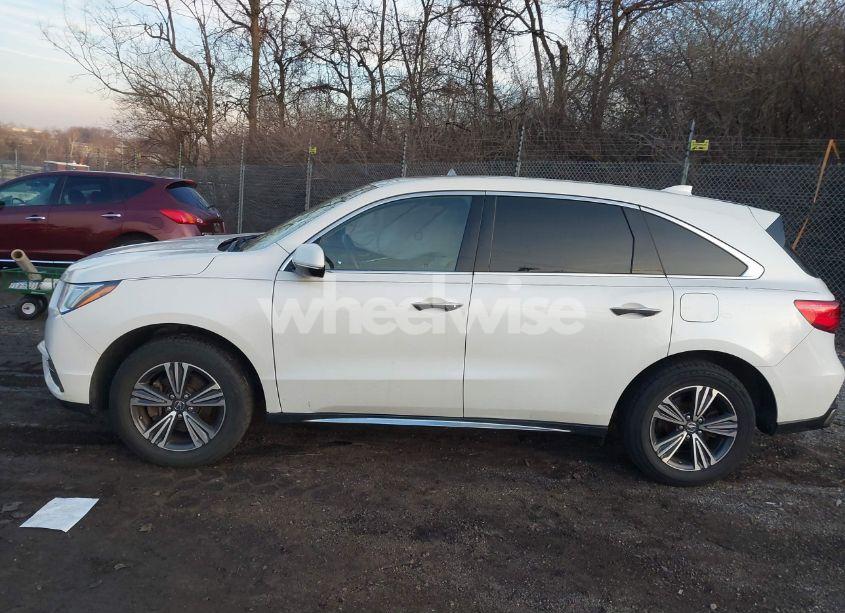 Photo 13 of 2018 Acura Mdx (VIN 5J8YD4H3XJL010033)