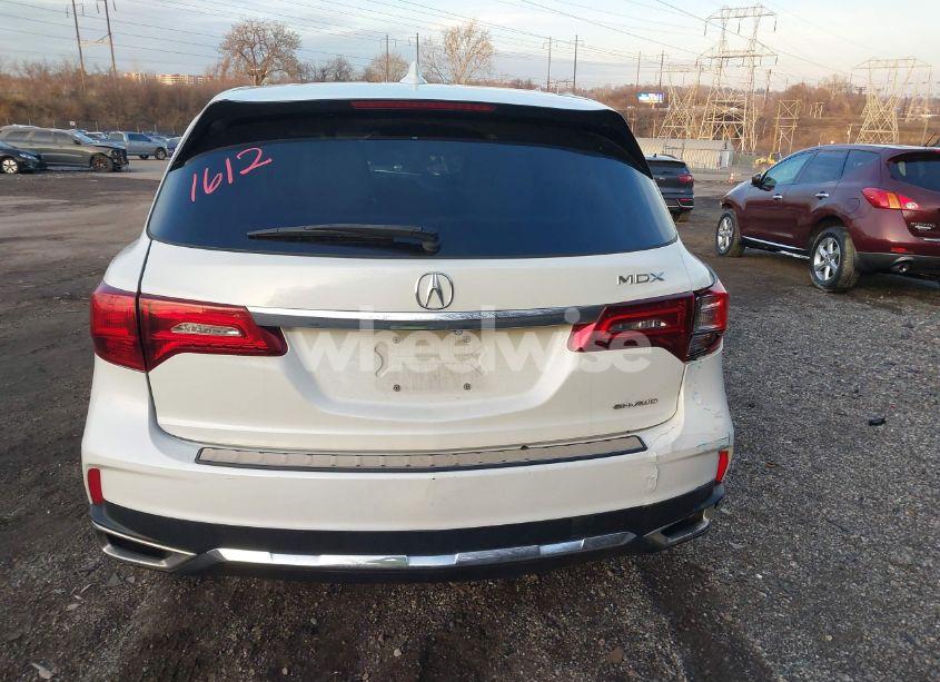 Photo 15 of 2018 Acura Mdx (VIN 5J8YD4H3XJL010033)