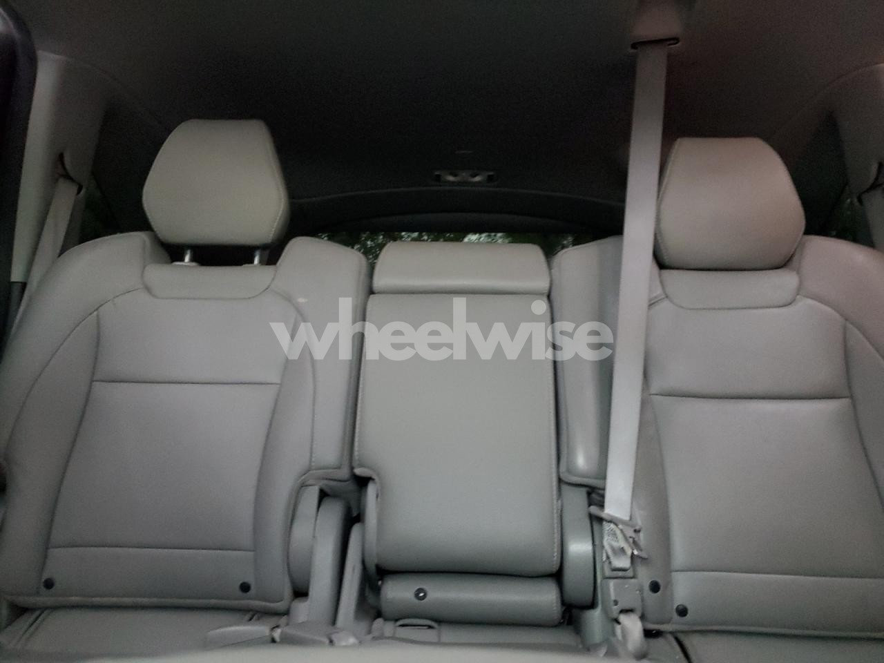 Photo 10 of 2018 ACURA MDX (VIN 5J8YD4H3XJL013966)