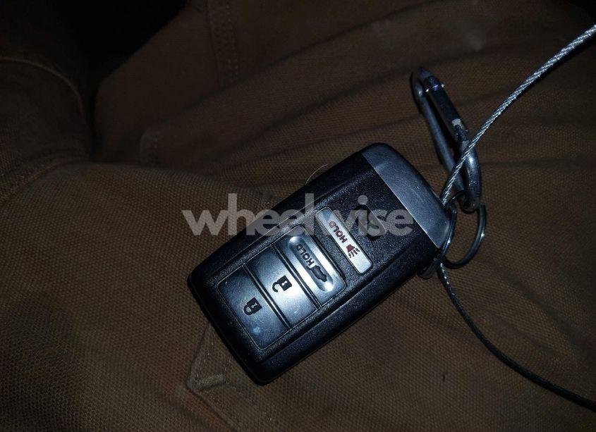 Photo 11 of 2019 Acura Mdx STANDARD (VIN 5J8YD4H3XKL025908)