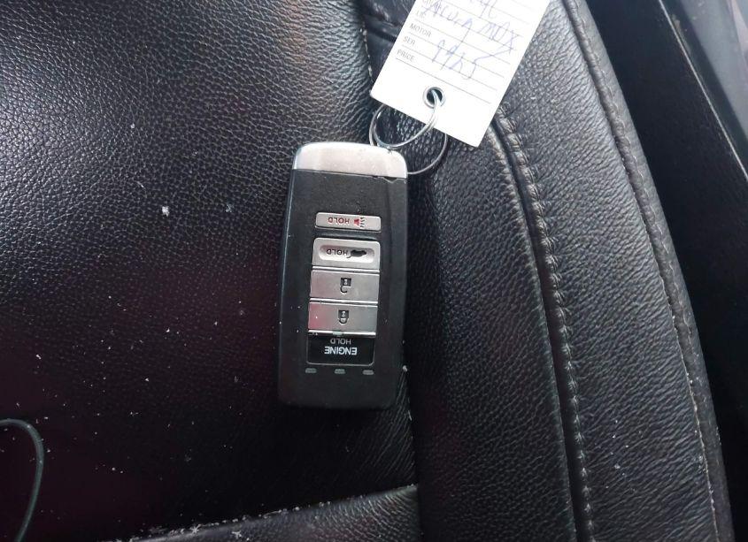 Photo 11 of 2017 Acura Mdx TECHNOLOGY PKG (VIN 5J8YD4H51HL002320)