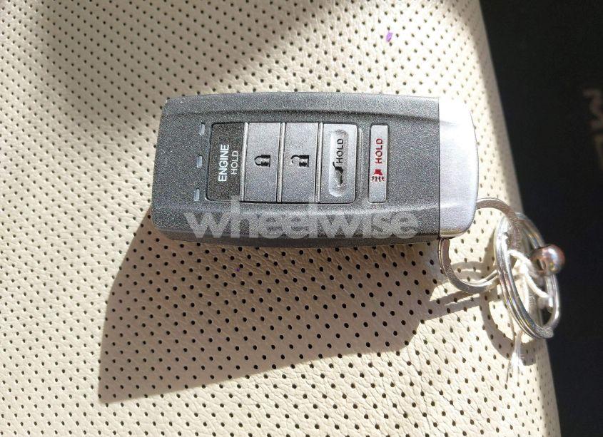 Photo 11 of 2019 Acura Mdx TECH PKG (VIN 5J8YD4H53KL000446)