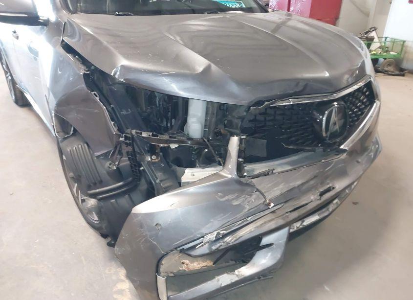 Photo 6 of 2019 Acura Mdx TECH PKG (VIN 5J8YD4H56KL027687)