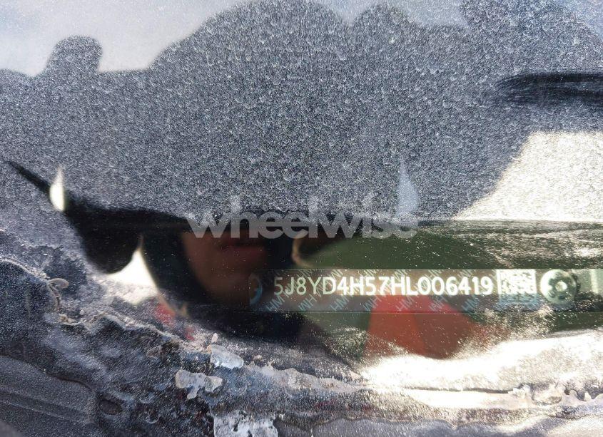 Photo 9 of 2017 Acura Mdx TECHNOLOGY PACKAGE (VIN 5J8YD4H57HL006419)