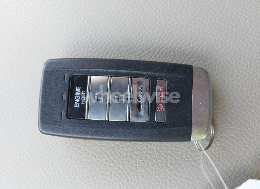 Photo 11 of 2018 Acura Mdx (VIN 5J8YD4H58JL005141)