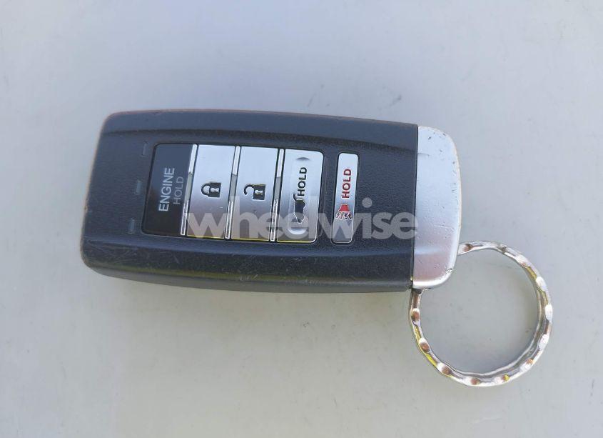 Photo 11 of 2018 Acura Mdx TECHNOLOGY PACKAGE ACURAWATCH PLUS PKG (VIN 5J8YD4H5XJL012365)