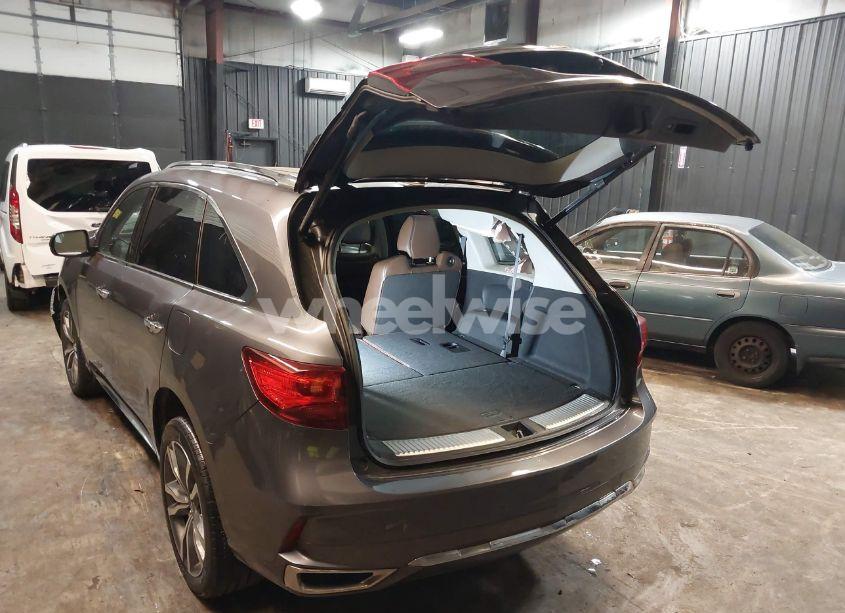 Photo 3 of 2019 Acura Mdx ADVANCE PKG (VIN 5J8YD4H87KL029538)
