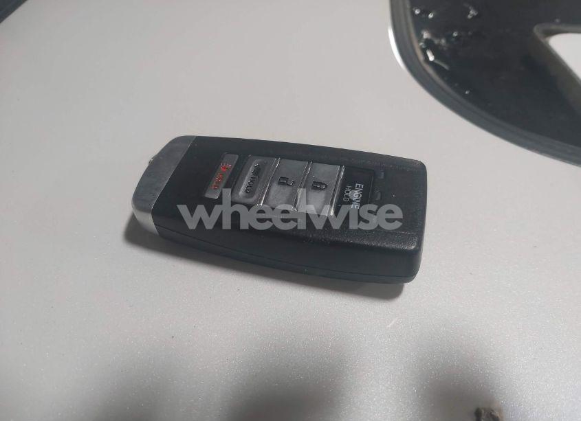 Photo 11 of 2019 Acura Mdx ADVANCE ENTERTAINMENT PKGS (VIN 5J8YD4H92KL007522)