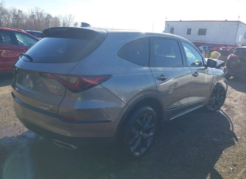 Photo 4 of 2022 Acura Mdx A-SPEC PACKAGE (VIN 5J8YE1H03NL034763)