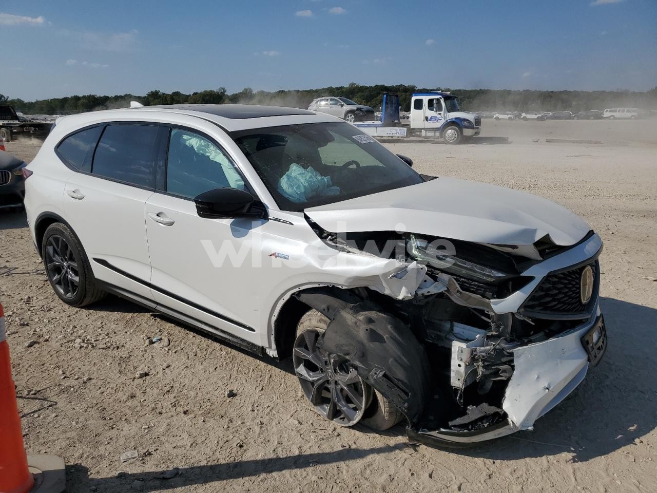 Photo 4 of 2023 ACURA MDX A-SPEC (VIN 5J8YE1H05PL017398)