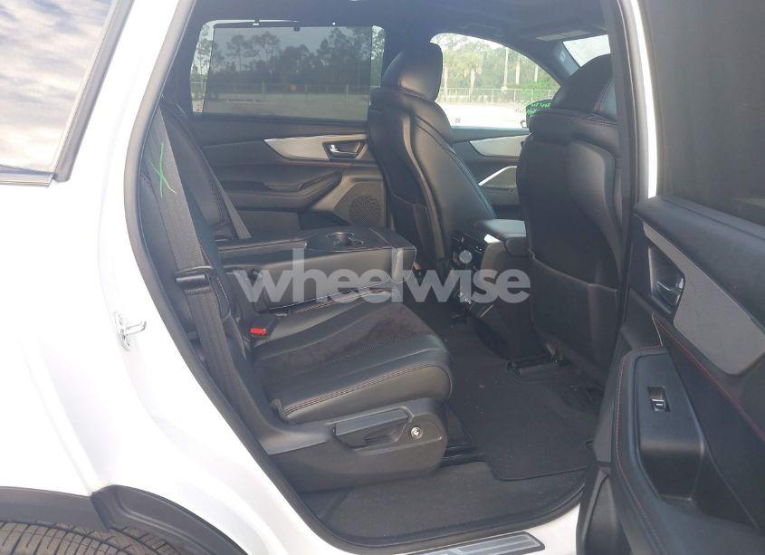 Photo 8 of 2024 Acura Mdx A-SPEC (VIN 5J8YE1H05RL017260)