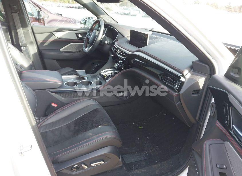 Photo 5 of 2022 Acura Mdx A-SPEC PACKAGE (VIN 5J8YE1H08NL002990)