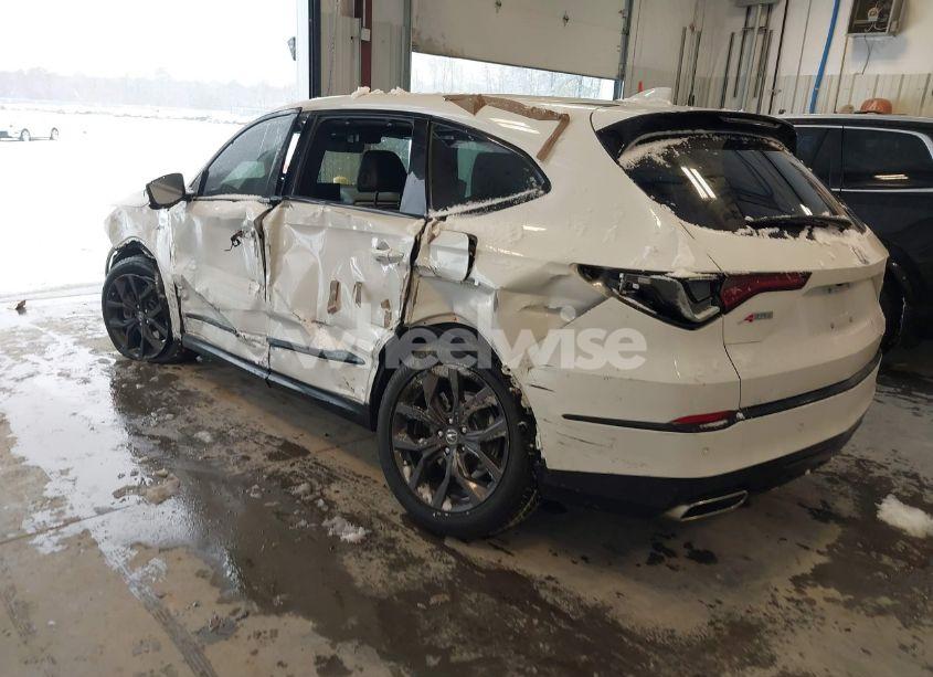 Photo 3 of 2022 Acura Mdx A-SPEC PACKAGE (VIN 5J8YE1H08NL052420)