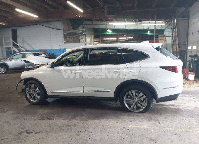 Photo 14 of 2025 Acura Mdx STANDARD (VIN 5J8YE1H32SL010010)
