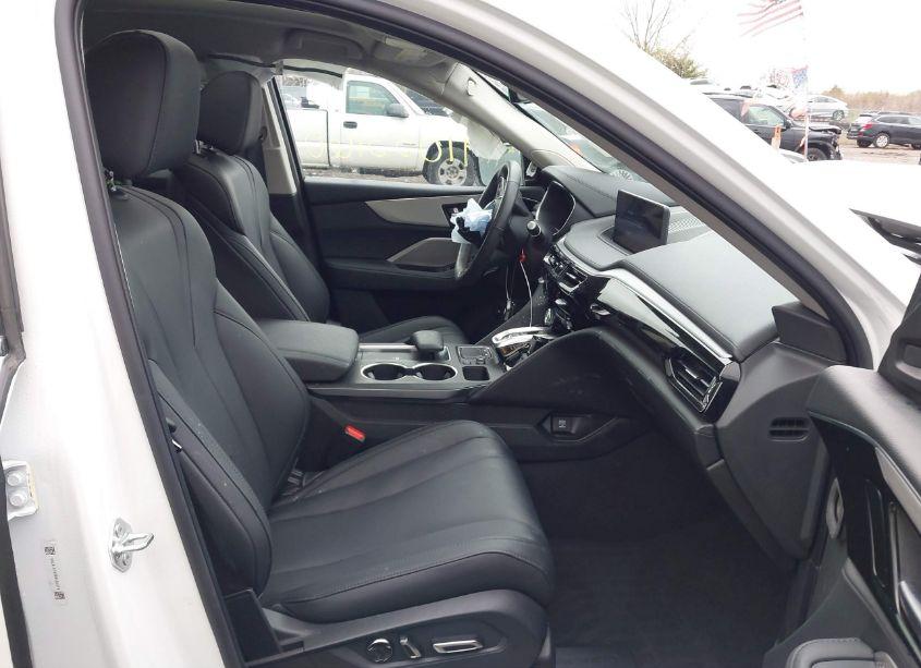 Photo 5 of 2024 Acura Mdx STANDARD (VIN 5J8YE1H35RL016703)