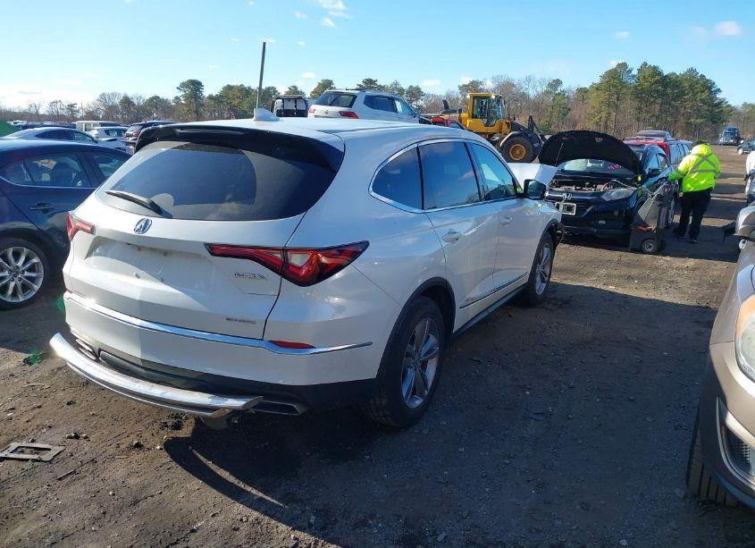 Photo 4 of 2022 Acura Mdx STANDARD (VIN 5J8YE1H37NL004031)