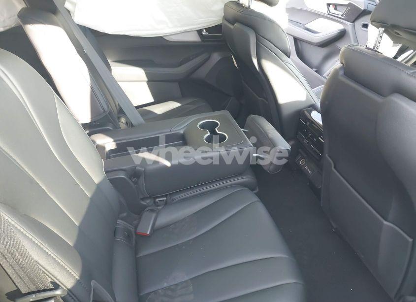 Photo 8 of 2024 Acura Mdx STANDARD (VIN 5J8YE1H38RL035102)