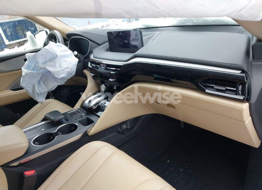 Photo 5 of 2022 Acura Mdx STANDARD (VIN 5J8YE1H39NL016732)