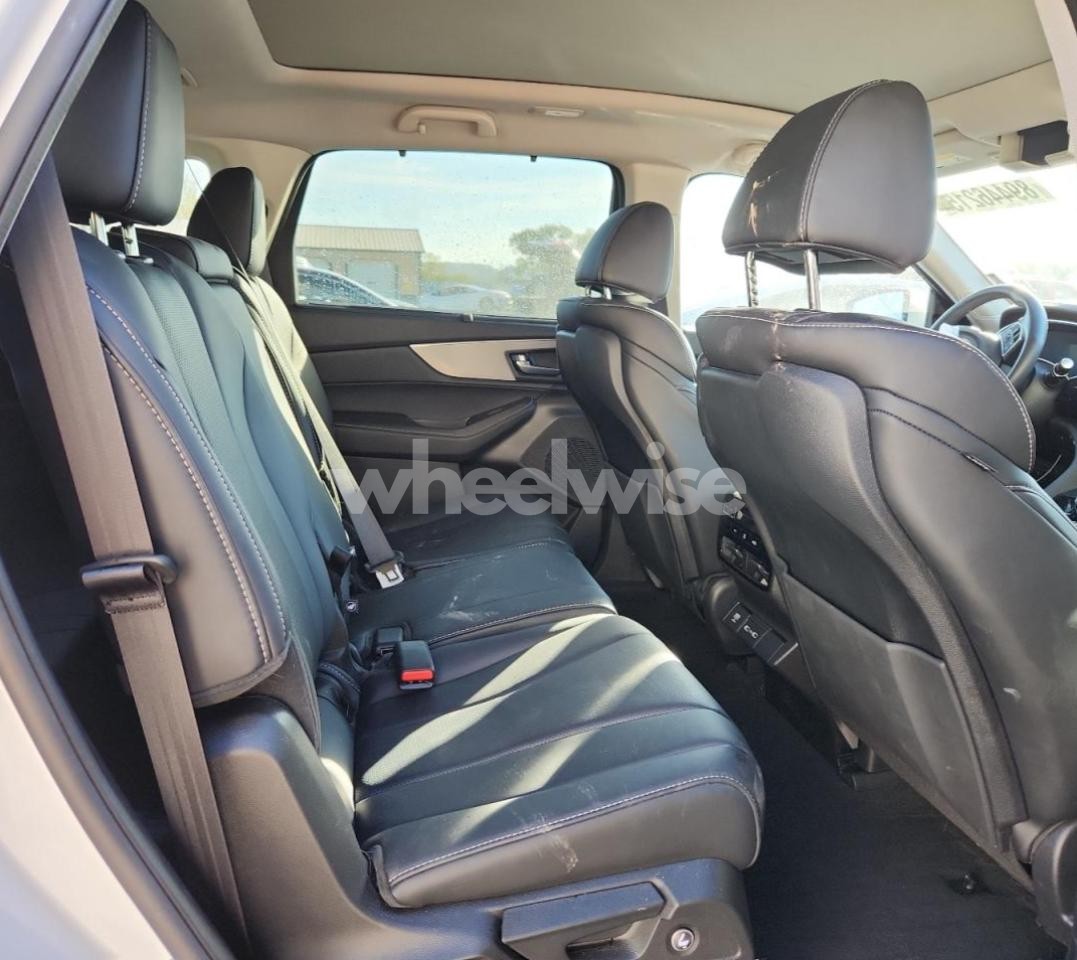 Photo 10 of 2024 ACURA MDX TECHNOLOGY N/A (VIN 5J8YE1H44RL007760)