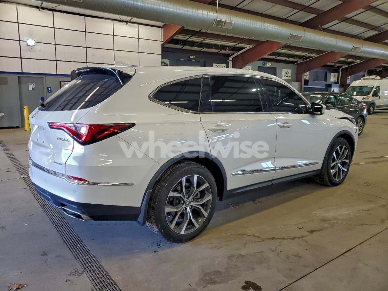 Photo 3 of 2024 ACURA MDX TECHNOLOGY (VIN 5J8YE1H47RL031874)
