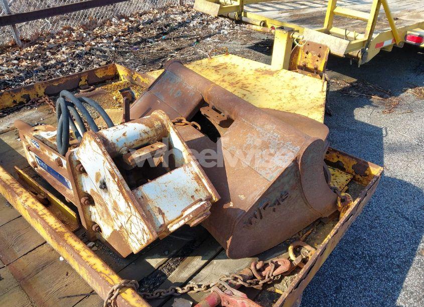 Photo 5 of 2015 Cam Trailers CAM SUPERLINE (VIN 5JPBU2123FP040474)