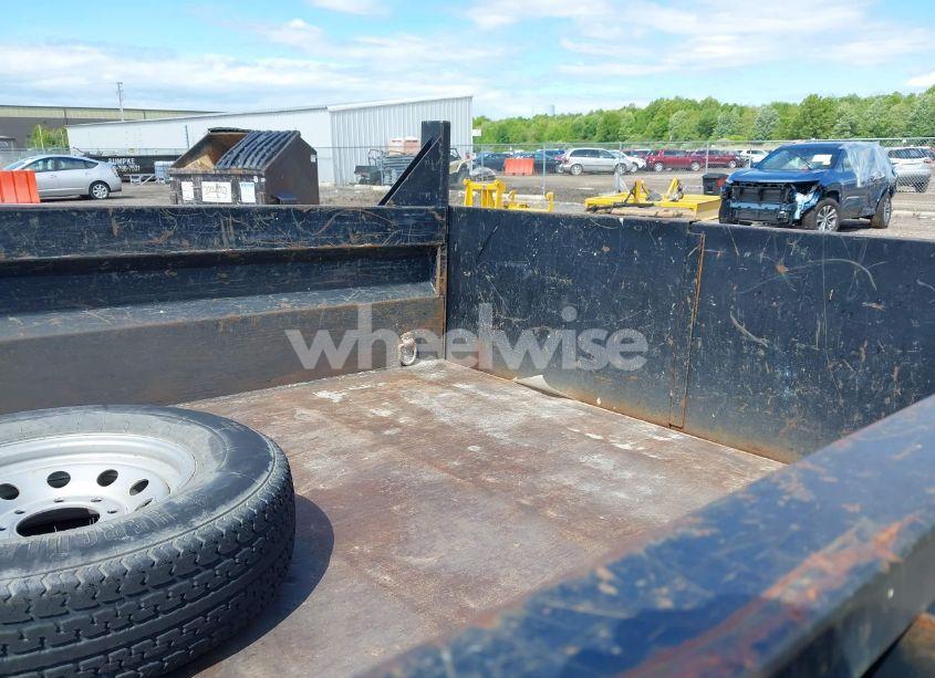 Photo 8 of 2018 Suretrac Trailer N/A (VIN 5JW1D1227J4242768)