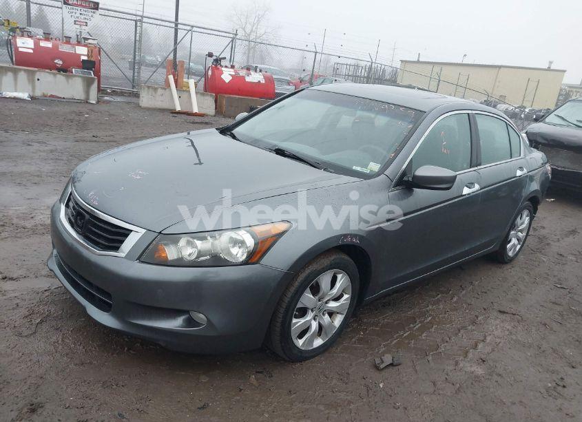 Photo 2 of 2009 Honda Accord 3.5 EX (VIN 5KBCP36719B002242)