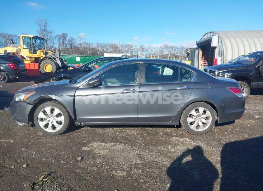 Photo 15 of 2009 Honda Accord 3.5 EX (VIN 5KBCP36729B502328)