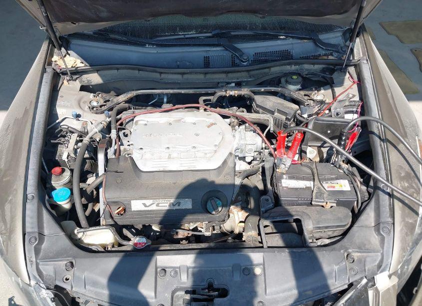 Photo 10 of 2009 Honda Accord 3.5 EX-L (VIN 5KBCP36849B502484)