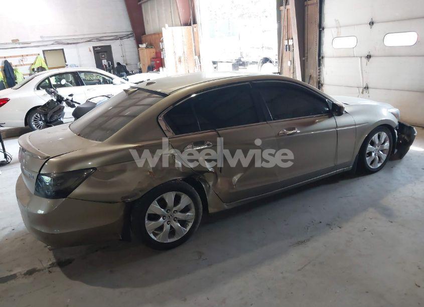Photo 4 of 2009 Honda Accord 3.5 EX-L (VIN 5KBCP36849B502484)