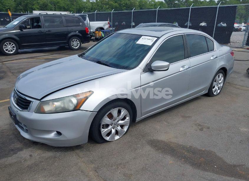 Photo 2 of 2009 Honda Accord 3.5 EX-L (VIN 5KBCP36899B001266)
