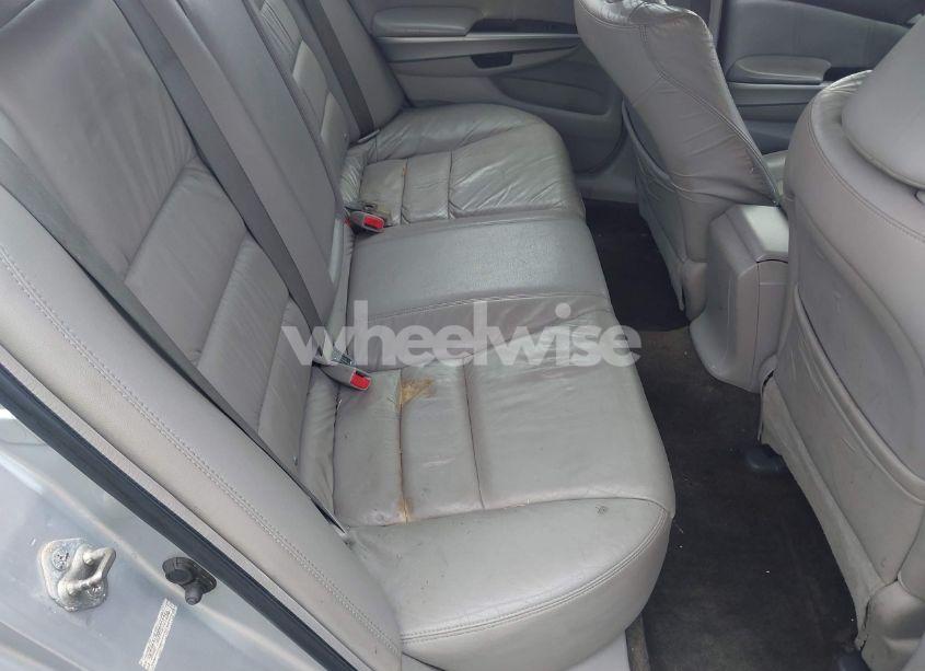 Photo 8 of 2009 Honda Accord 3.5 EX-L (VIN 5KBCP36899B001266)