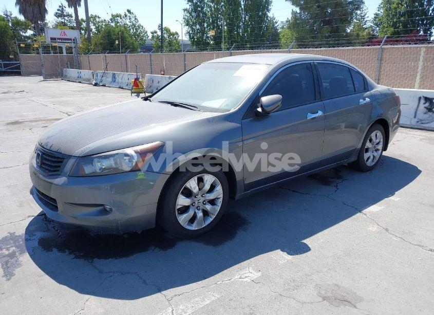 Photo 2 of 2009 Honda Accord 3.5 EX-L (VIN 5KBCP36899B502724)