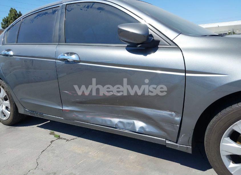 Photo 6 of 2009 Honda Accord 3.5 EX-L (VIN 5KBCP36899B502724)