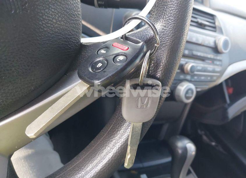 Photo 11 of 2010 Honda Accord 3.5 EX (VIN 5KBCP3F72AB003825)