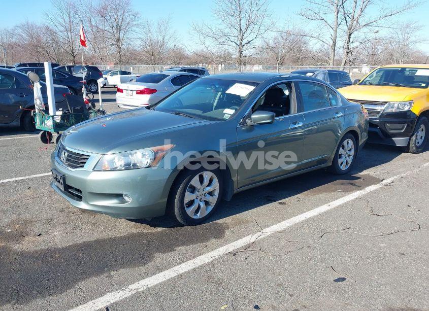 Photo 2 of 2010 Honda Accord 3.5 EX (VIN 5KBCP3F73AB006202)
