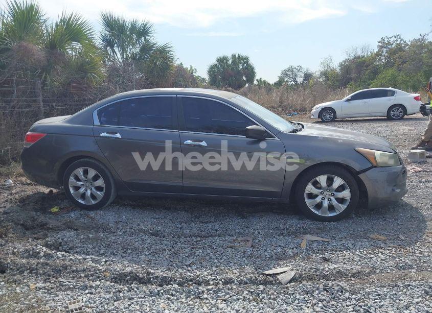 Photo 13 of 2010 Honda Accord 3.5 EX-L (VIN 5KBCP3F80AB008210)