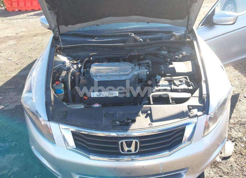 Photo 10 of 2010 Honda Accord 3.5 EX-L (VIN 5KBCP3F80AB008627)