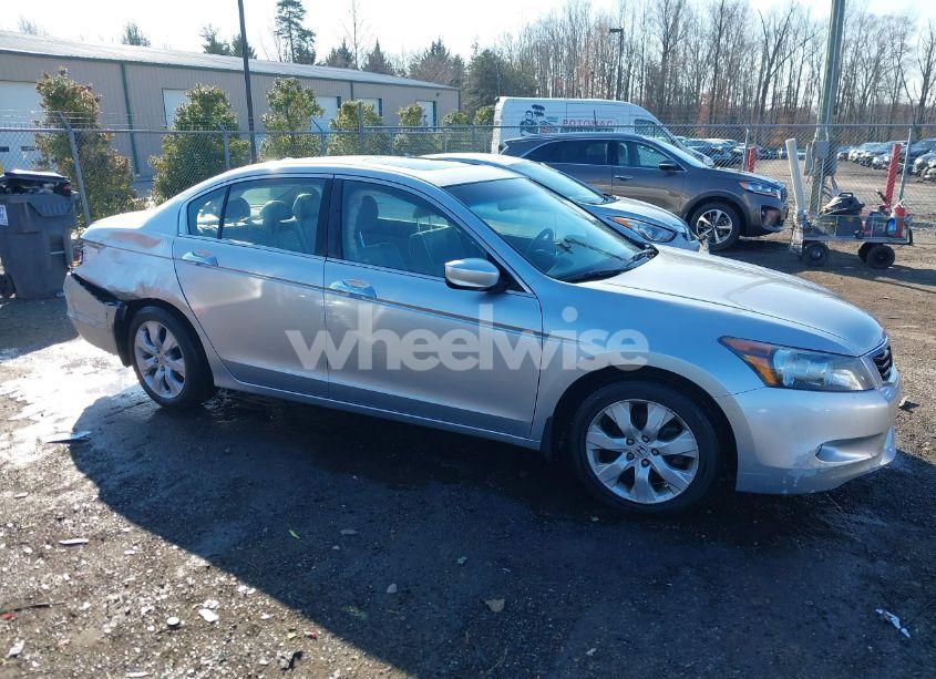 Photo 13 of 2010 Honda Accord 3.5 EX-L (VIN 5KBCP3F80AB008627)