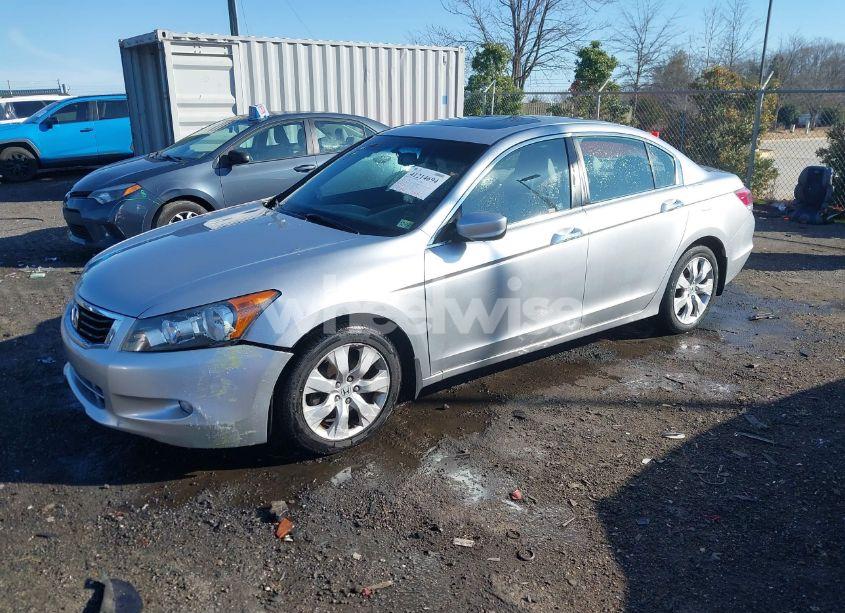 Photo 2 of 2010 Honda Accord 3.5 EX-L (VIN 5KBCP3F80AB008627)