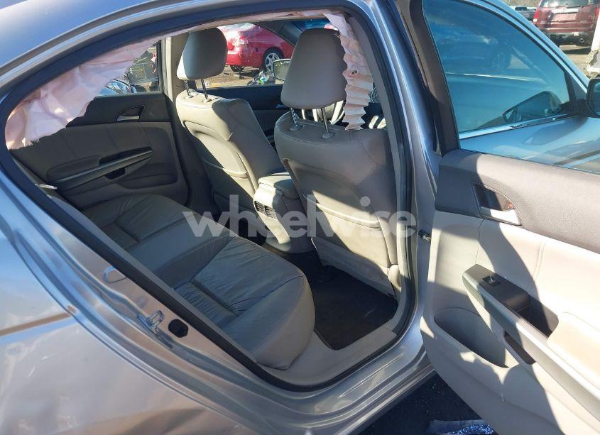 Photo 8 of 2010 Honda Accord 3.5 EX-L (VIN 5KBCP3F80AB008627)