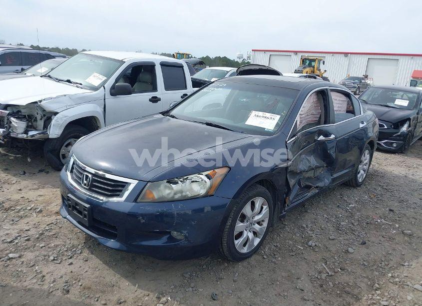 Photo 2 of 2010 Honda Accord 3.5 EX-L (VIN 5KBCP3F80AB017280)