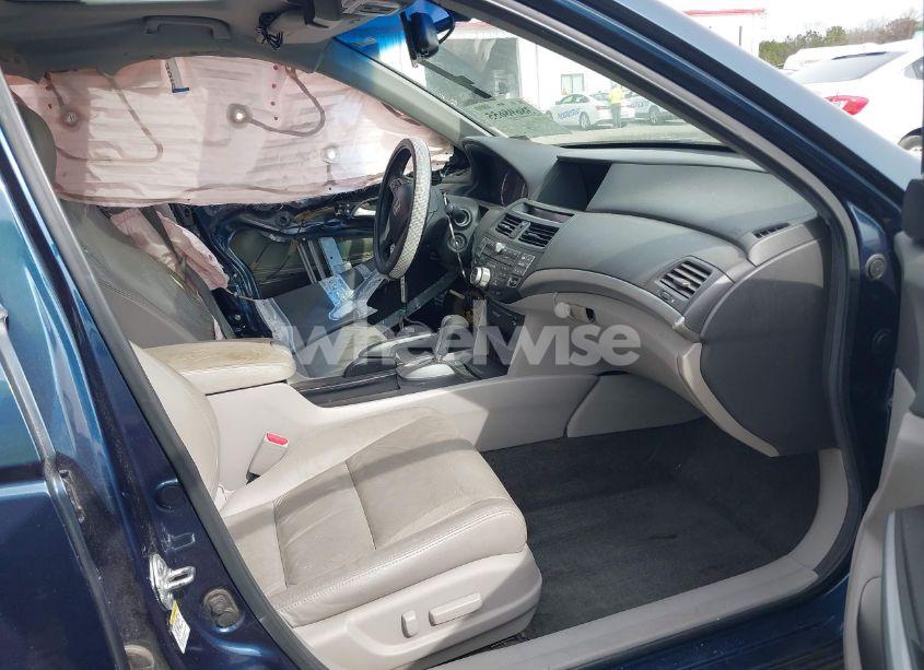 Photo 5 of 2010 Honda Accord 3.5 EX-L (VIN 5KBCP3F80AB017280)