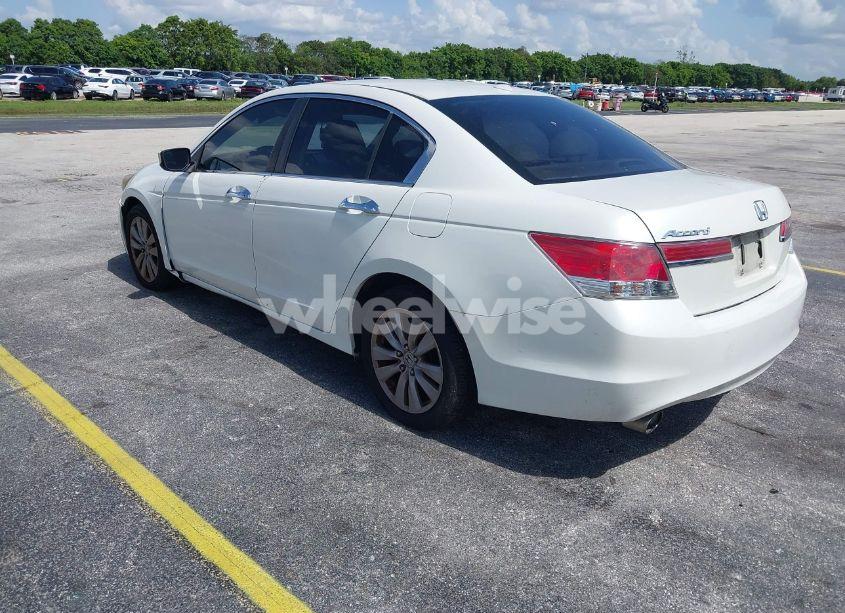 Photo 3 of 2011 Honda Accord 3.5 EX-L (VIN 5KBCP3F80BB002022)