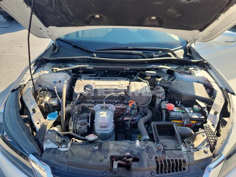 Photo 10 of 2015 HONDA ACCORD EXL (VIN 5KBCP3F81AB009088)