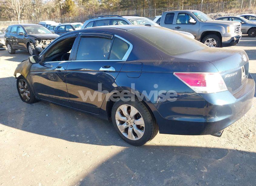 Photo 3 of 2010 Honda Accord 3.5 EX-L (VIN 5KBCP3F81AB012640)